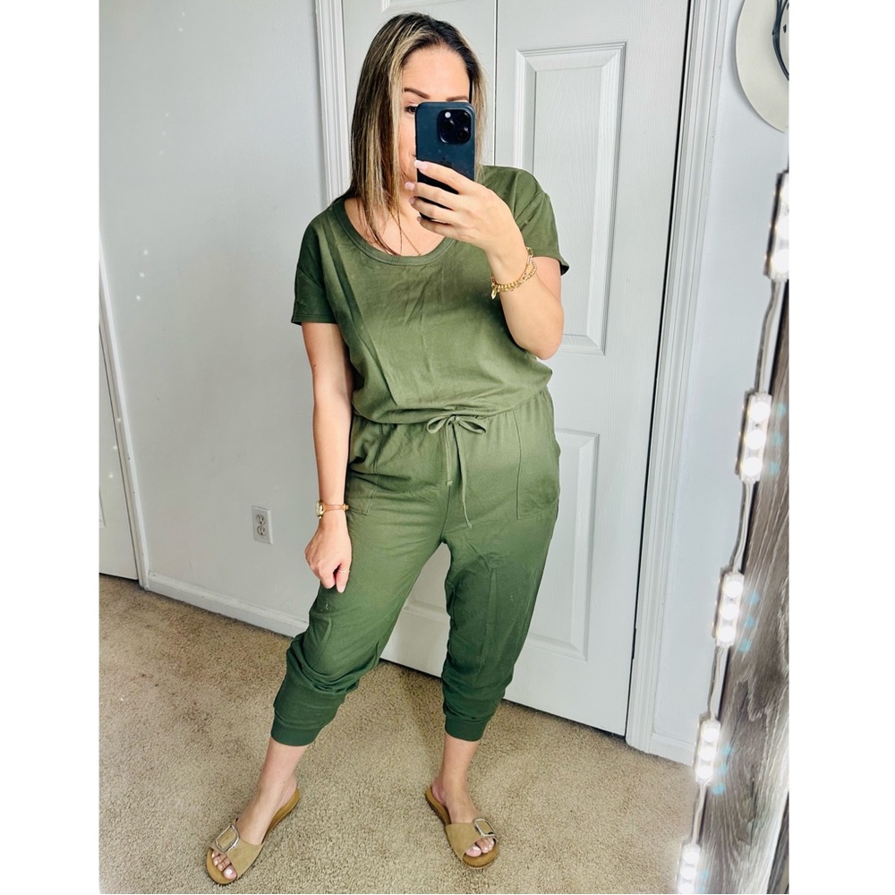 Time and Tru Women's Short Sleeve Elastic Tie Waist Knit Jumpsuit Sz Lg
